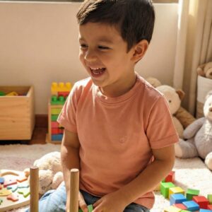 Camiseta 100% algodão peruano infantil marrom