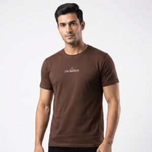 Camiseta 100% Algodão Peruano Marrom Escuro com Estampa